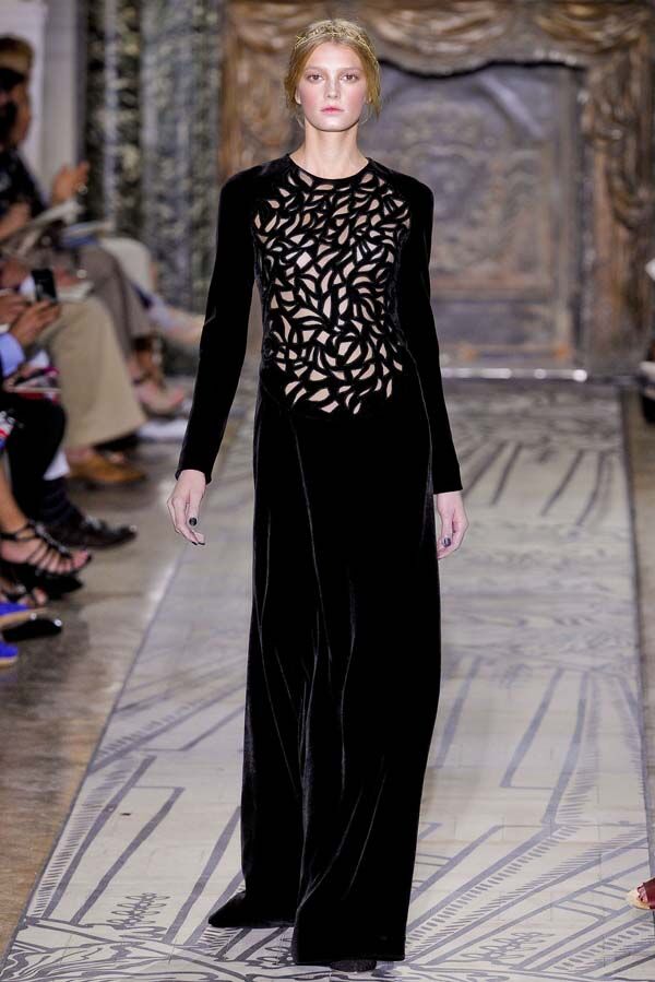 Неделя "от кутюр" в Париже: роскошные коллекции королей моды. Фото