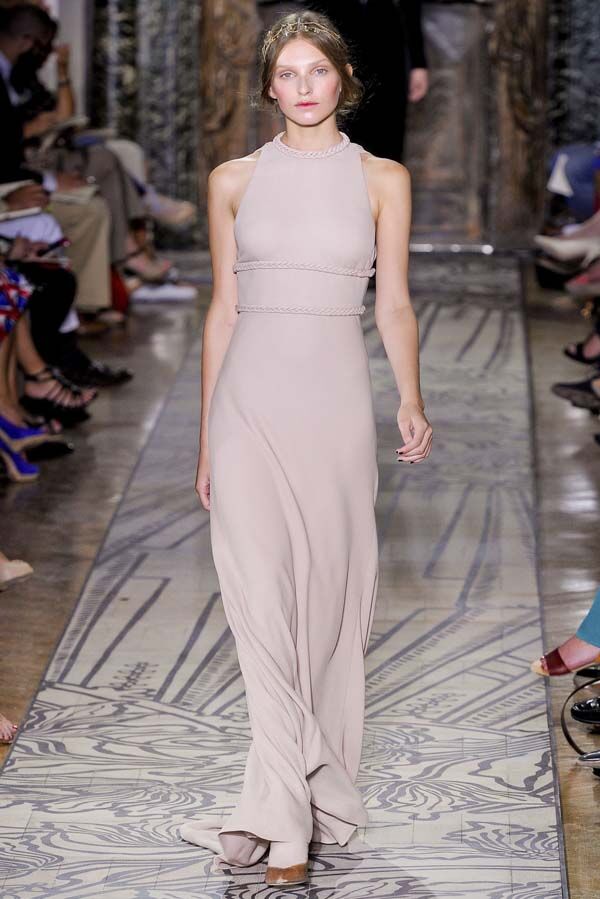 Неделя "от кутюр" в Париже: роскошные коллекции королей моды. Фото