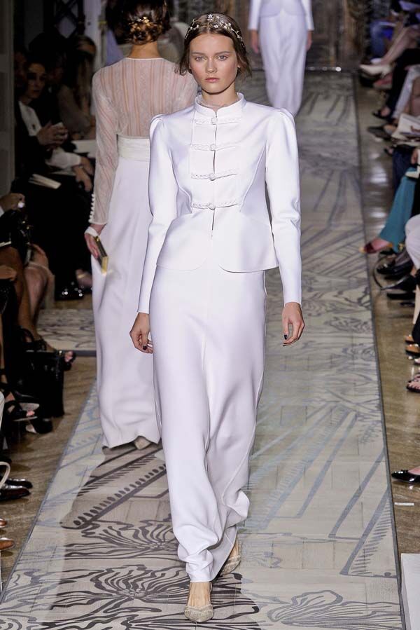 Неделя "от кутюр" в Париже: роскошные коллекции королей моды. Фото