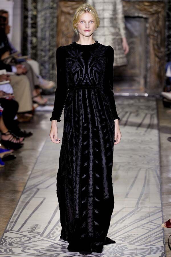 Неделя "от кутюр" в Париже: роскошные коллекции королей моды. Фото