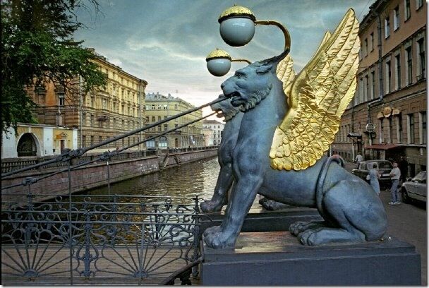 Знамениті мости Петербурга