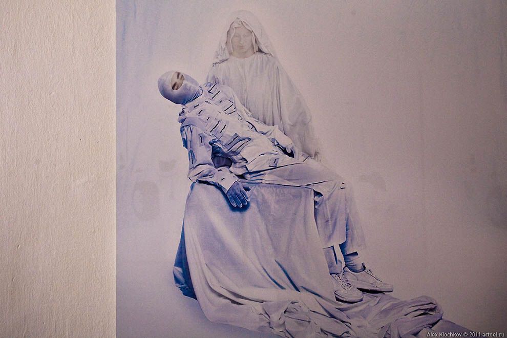 Фотографії з незвичайною виставки в Чехії