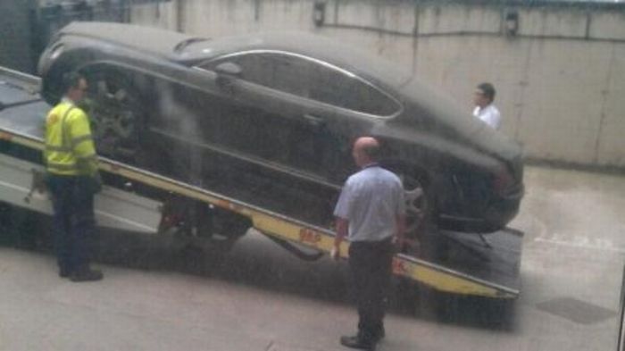 В одном из гаражей Лондона нашли заброшенный Bentley