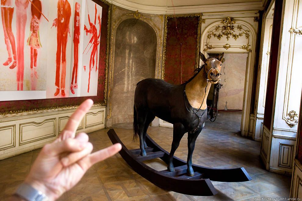 Фотографії з незвичайною виставки в Чехії