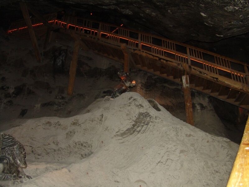 Величка - знаменитая соляная шахта