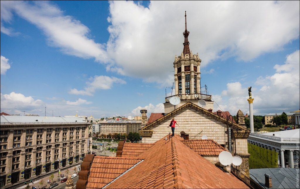 Висотний Київ