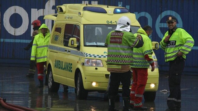 ЧП в Норвегии: с загоревшегося лайнера эвакуировали сотни людей. Фото, видео