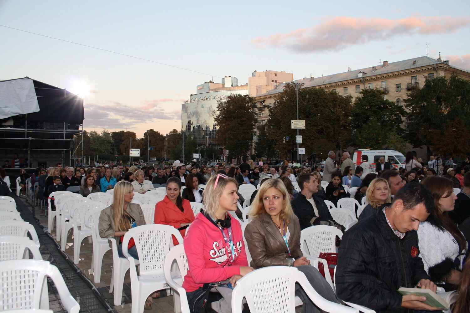 Киевский кинофестиваль: «красная дорожка» без красной дорожки
