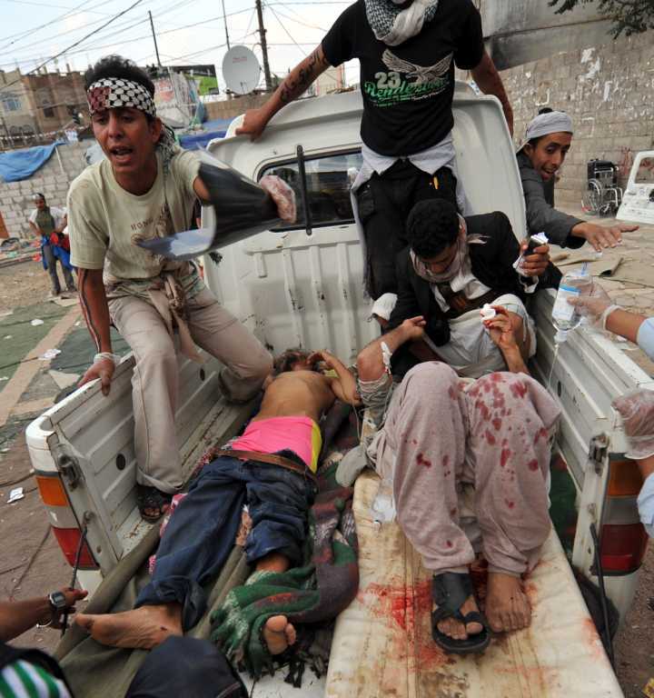 Поліція розстріляла демонстрантів у Ємені: вбиті 26 осіб. Фото