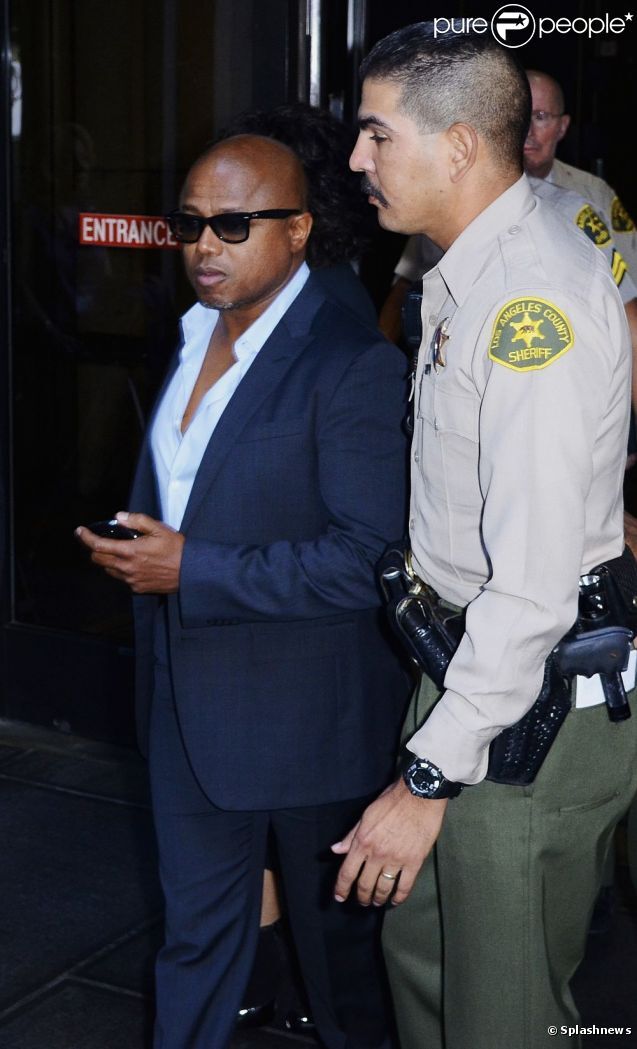 Суду представили фото мертвого Джексона