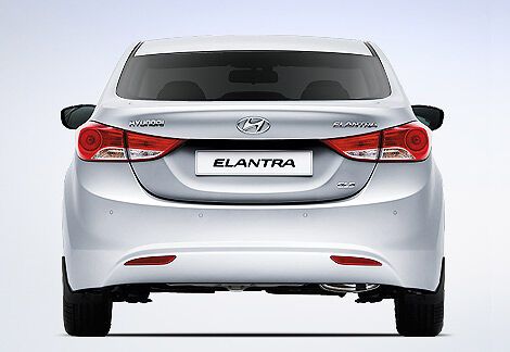 Hyundai объявила российские цены на модель Elantra нового поколения