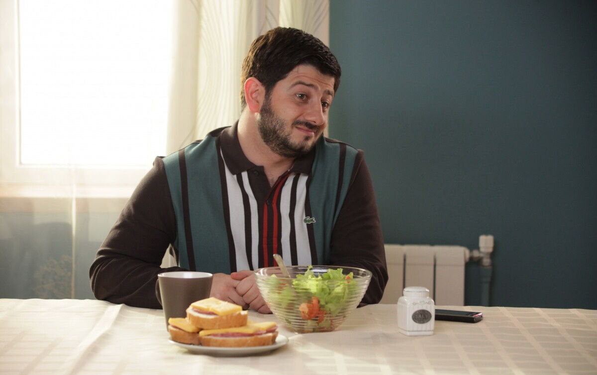 Беременный Дюжев: по стопам Шварценеггера и Мастроянни