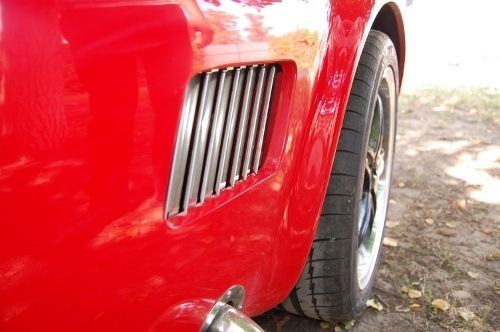 В Украине, по дорогам райцентра, носится Shelby Cobra ручной работы