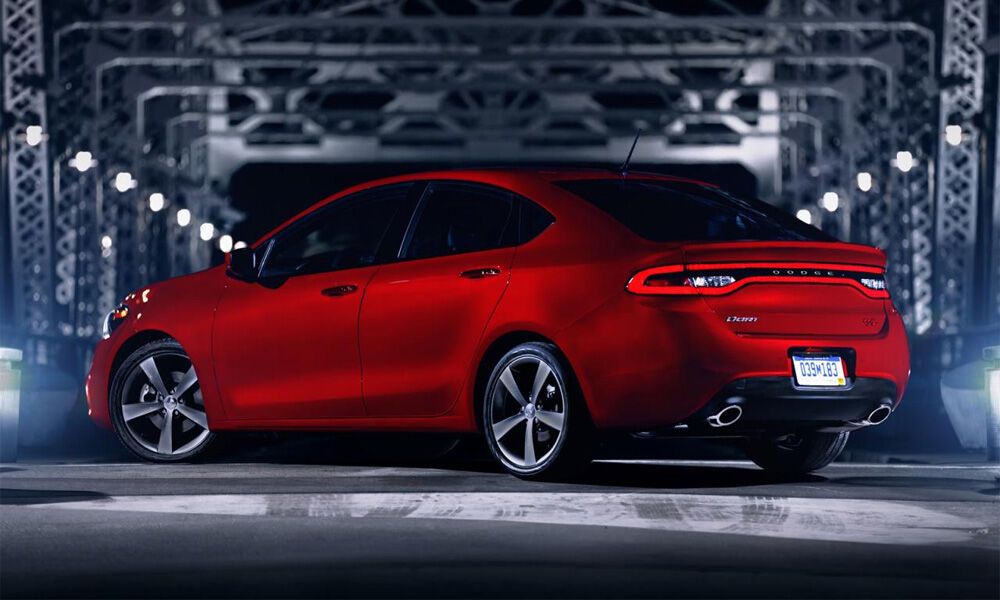 Dodge будет выпускать симпатичный седан за $16 тыс. Фото