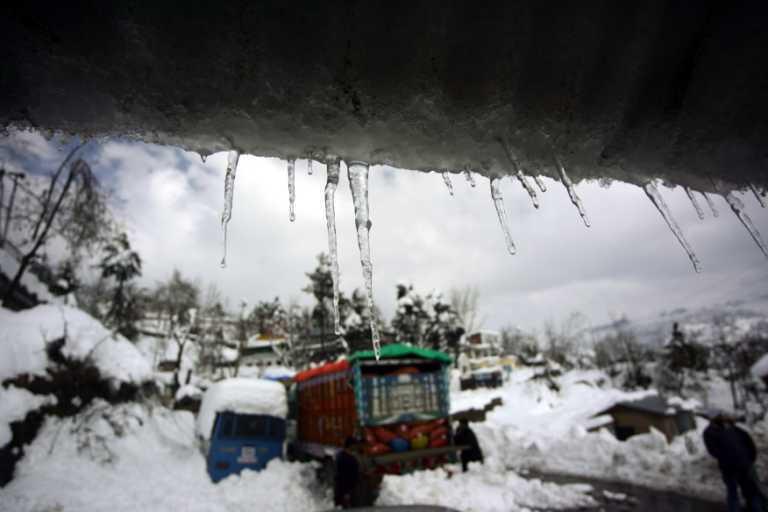 Аномальные холода в Индии: погибли уже 139 человек