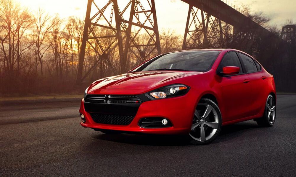 Dodge будет выпускать симпатичный седан за $16 тыс. Фото