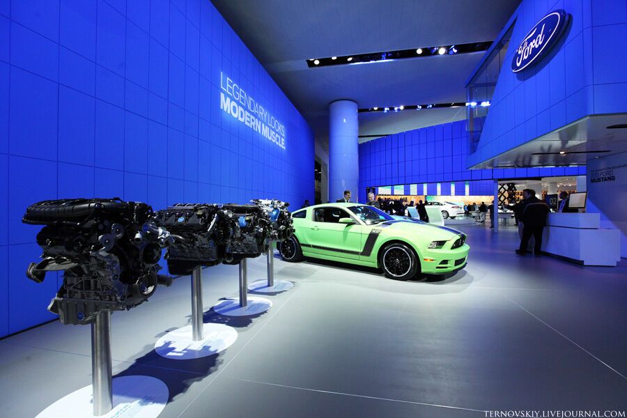 Ford разрезал свои автомобили напополам. Фото 