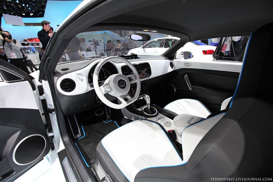 Появились фото самых красивых машин на автосалоне в США. Фото