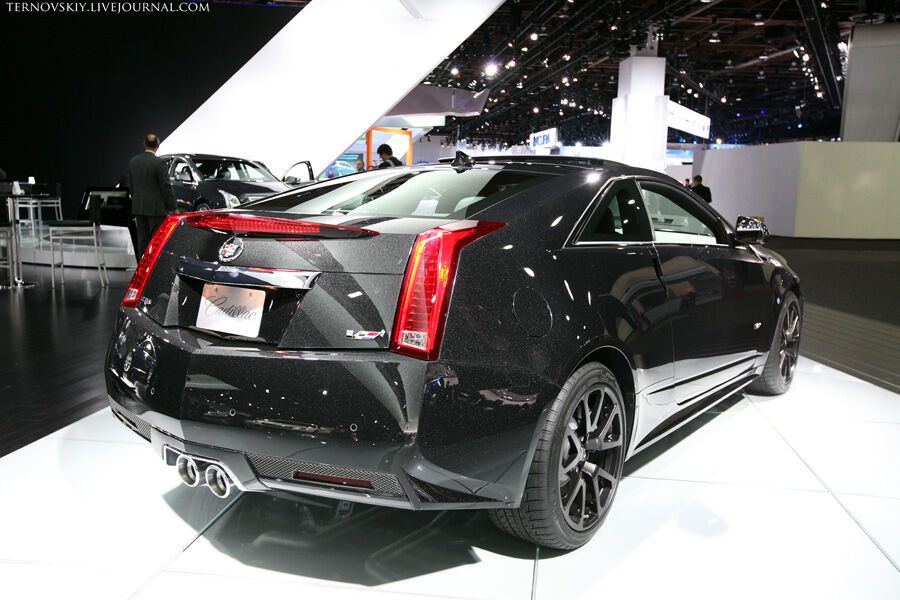 Появились фото самых красивых машин на автосалоне в США. Фото