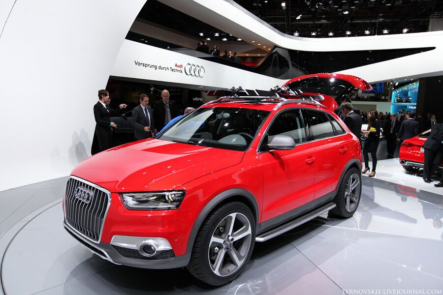 Появились фото самых красивых машин на автосалоне в США. Фото