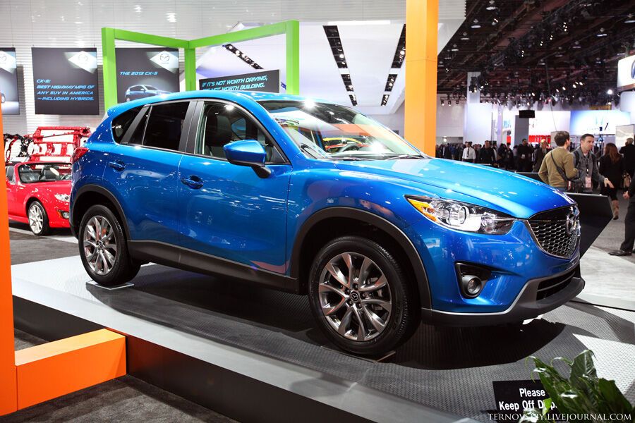 Появились фото самых красивых машин на автосалоне в США. Фото