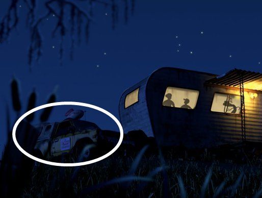 Самая известная машина в мультфильмах Pixar. Фото