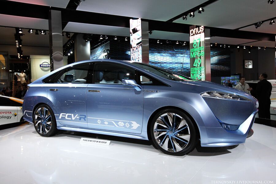 Появились фото самых красивых машин на автосалоне в США. Фото