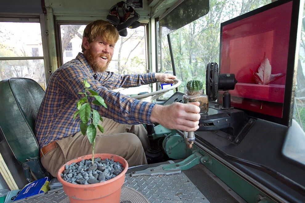 Життя в автобусі