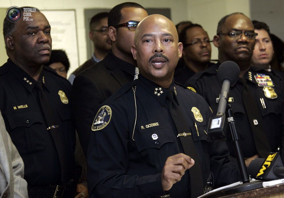 Детройт не працює