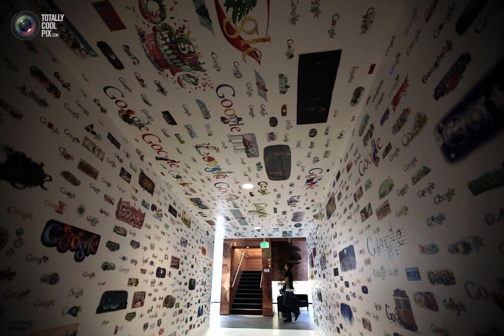 Google проти Facebook