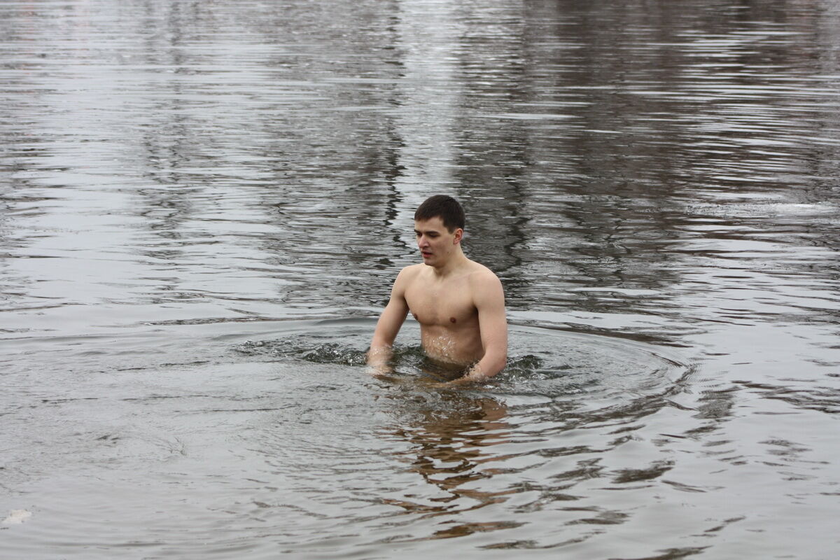 Водохресне купання на Гідропарку