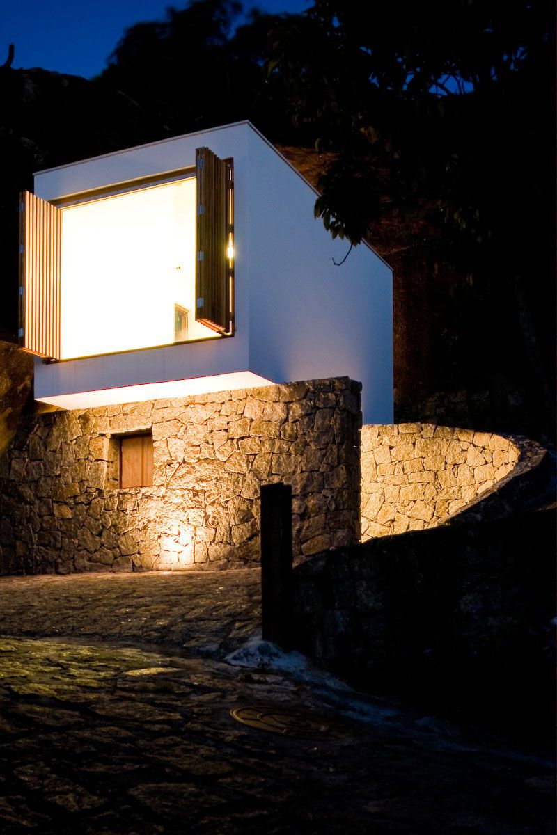 Життя в ящику