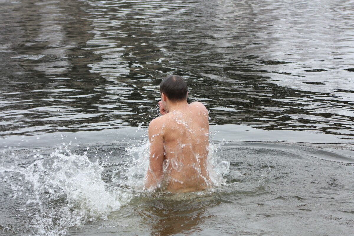 Водохресне купання на Гідропарку
