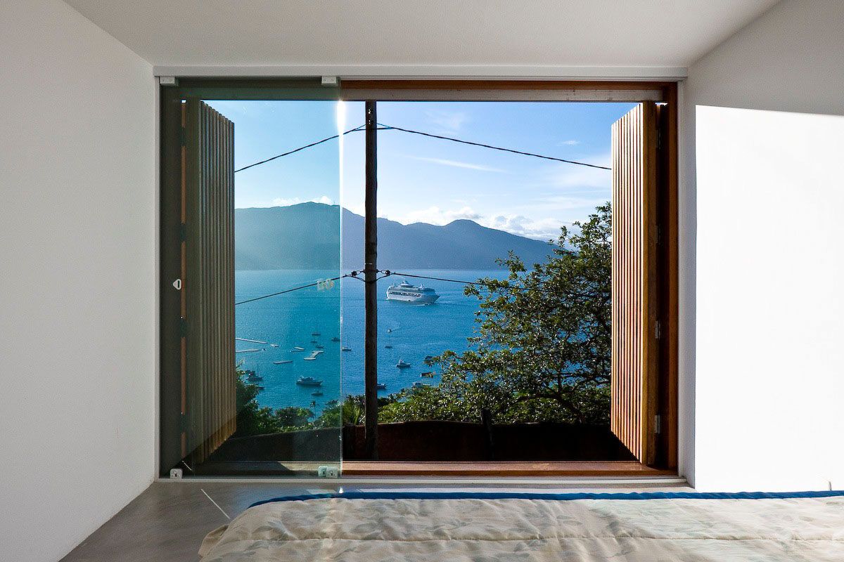 Життя в ящику