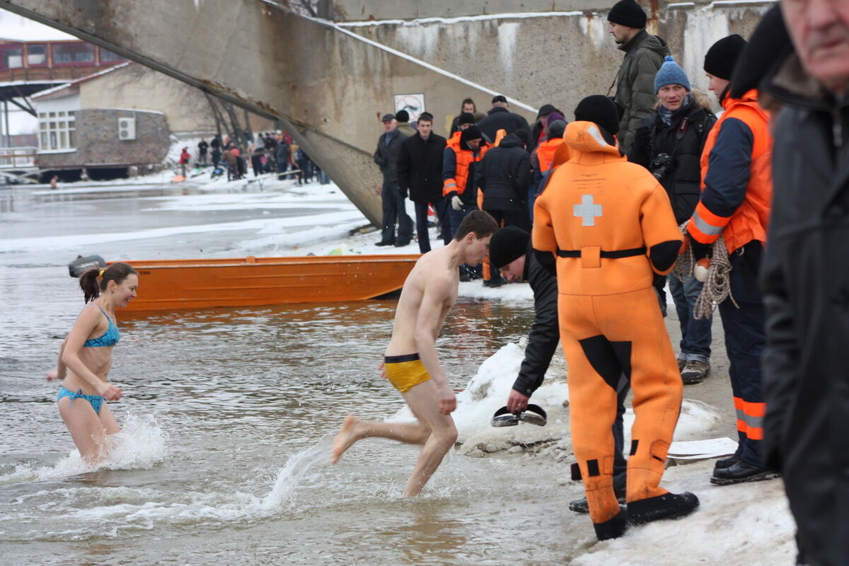 Водохресне купання на Гідропарку