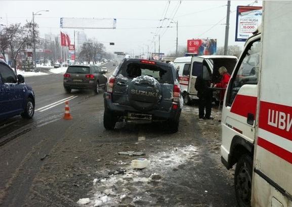 В ДТП в Киеве пострадал 8-месячный ребенок. Фото