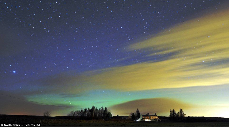 Опубликованы красивейшие фото и видео северного сияния в Европе. Фото, видео