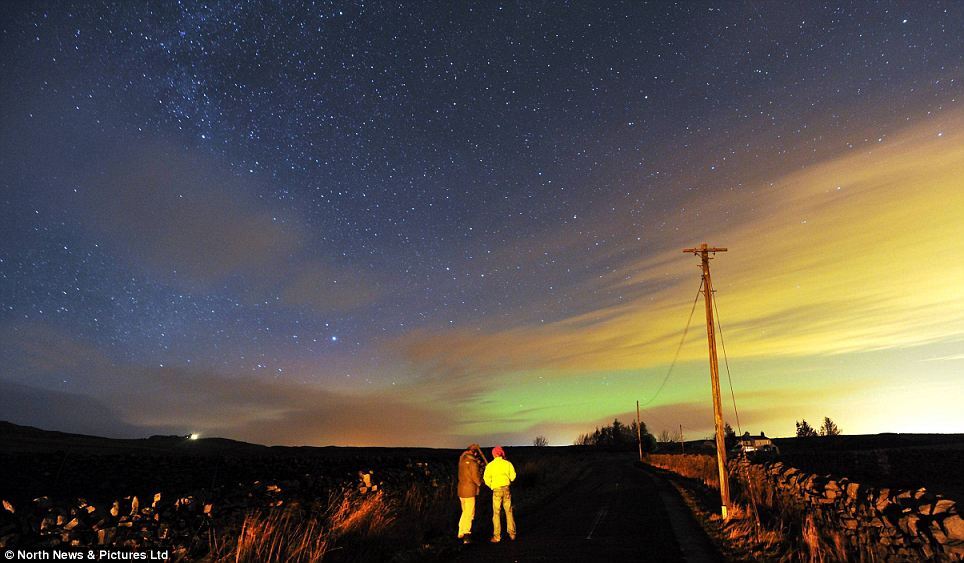 Опубликованы красивейшие фото и видео северного сияния в Европе. Фото, видео