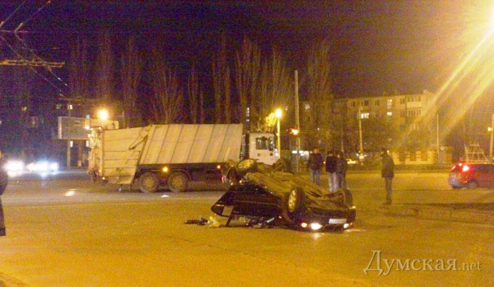 Начальник угрозыска перевернулся на BMW и сбежал