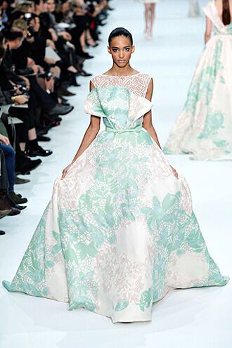 Роскошные платья от любимца красоток Elie Saab. Фото