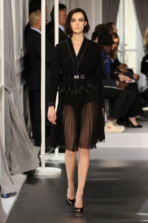 Наряды от которых захватывает дух. Новая коллекция Dior. Фото