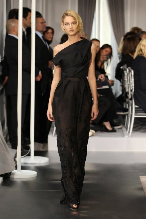 Наряды от которых захватывает дух. Новая коллекция Dior. Фото