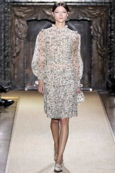 Белоснежная весна-2012 от Valentino. Фото