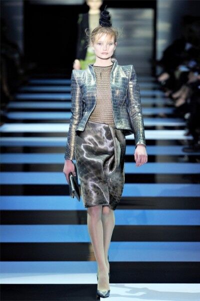 Роскошь перевоплощения. Весенняя коллекция Armani Prive. Фото