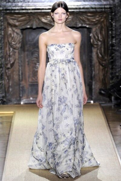 Белоснежная весна-2012 от Valentino. Фото