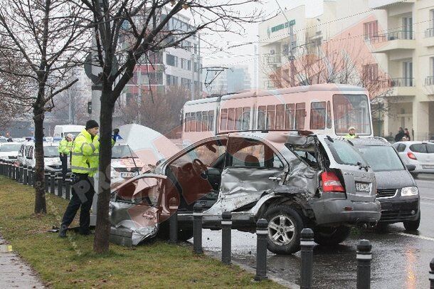 Тренер "Шахтера" Луческу госпитализирован после ДТП. Обновлено