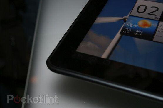 Acer показал 4-ядерный планшет с Full HD-экраном. Фото, видео