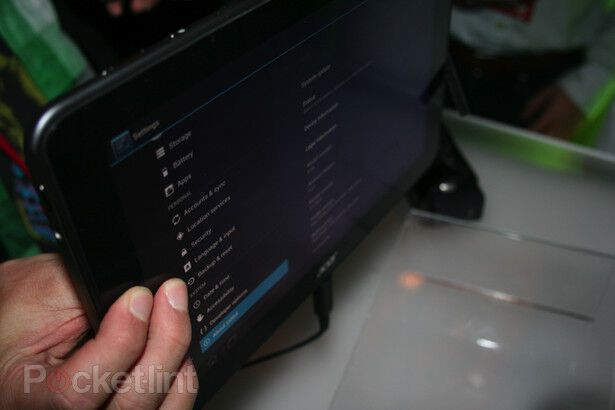 Acer показал 4-ядерный планшет с Full HD-экраном. Фото, видео