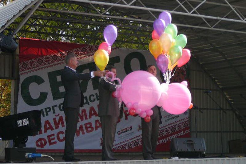 У Миргороді пройшов фестиваль свиней