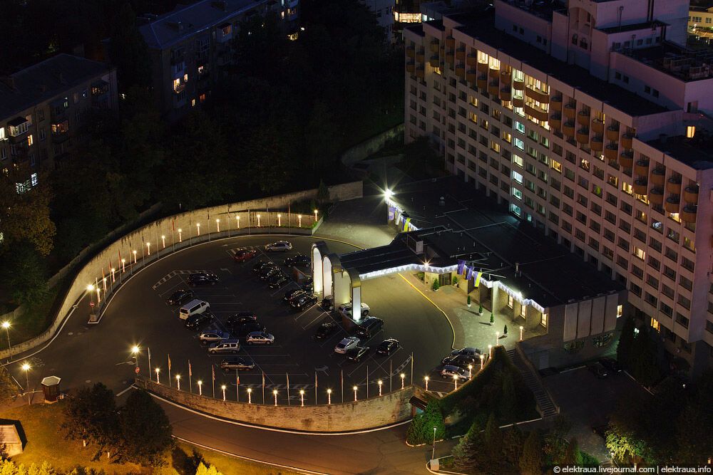 Вечерний Киев с крыши "Паруса"